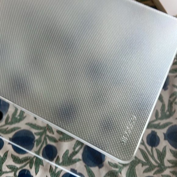 13” MacBook Air CLEAR hardcase shell - Picture 7 of 7